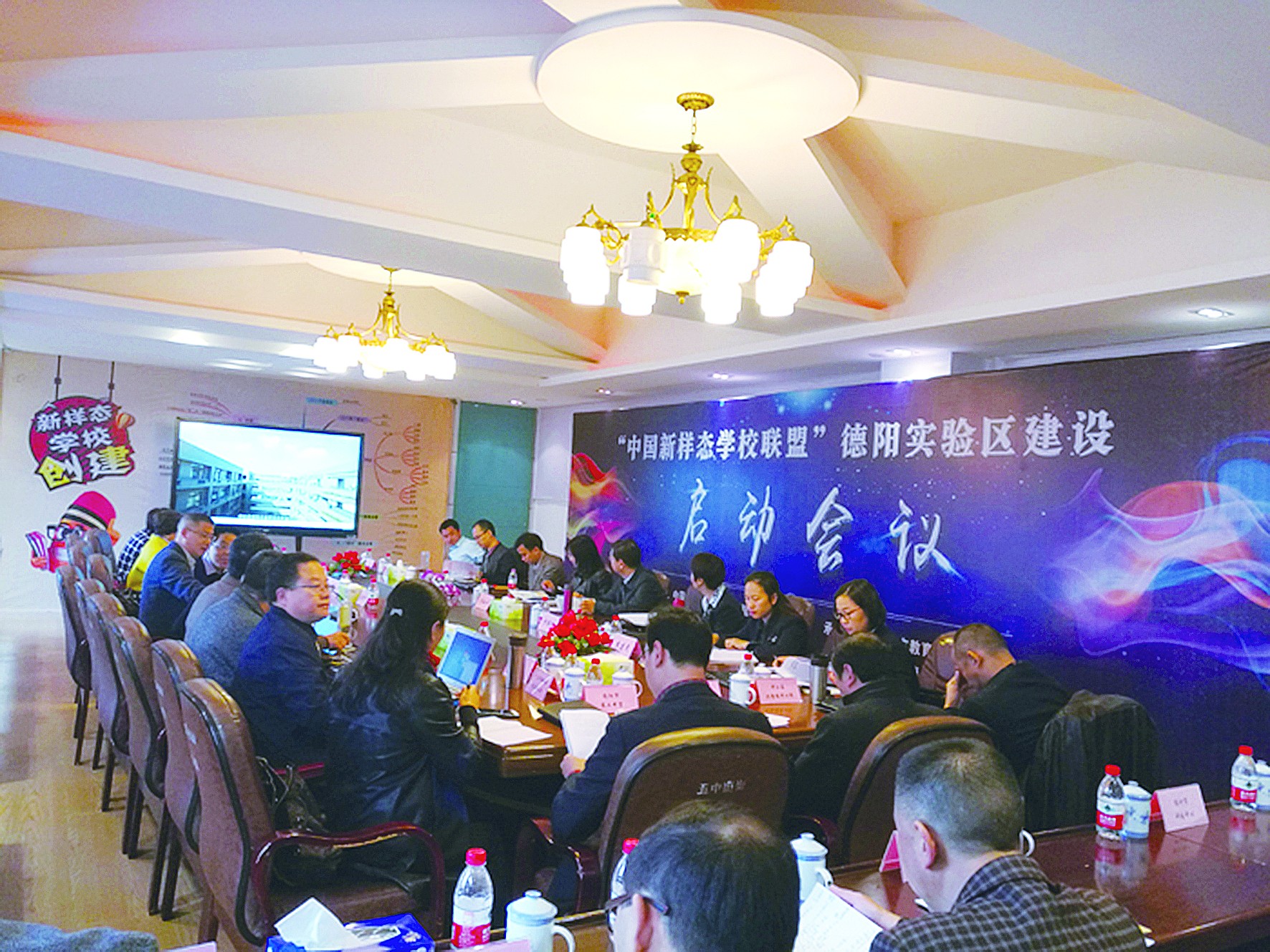 回歸人性，校園才有溫度和故事.jpg
